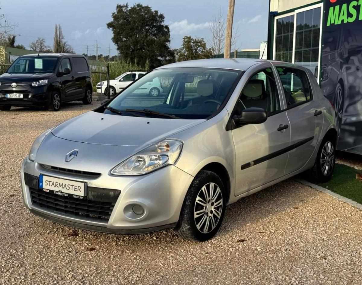 renault-clio-2009-diesel-1461cc