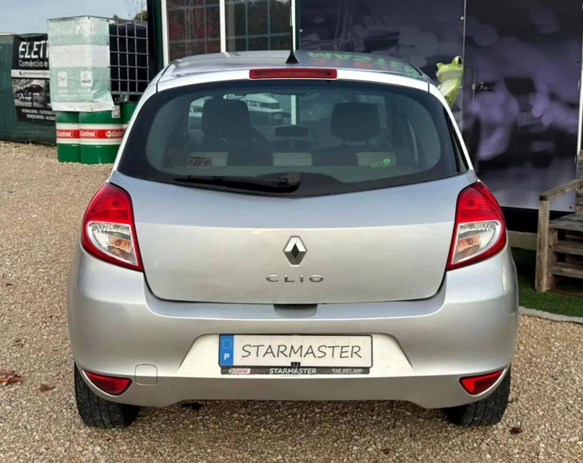renault-clio-2009-diesel-1461cc