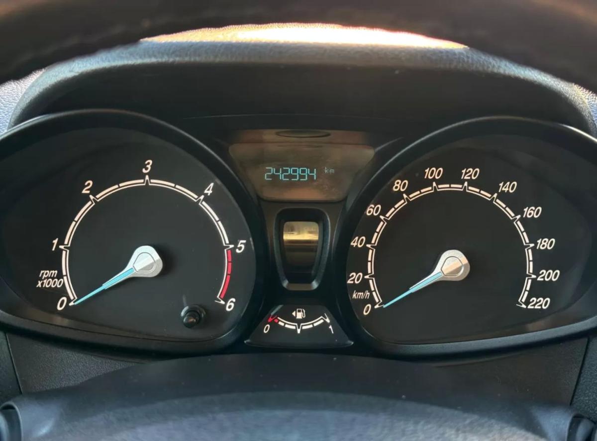 ford-transit-courier-2019-diesel-1499cc