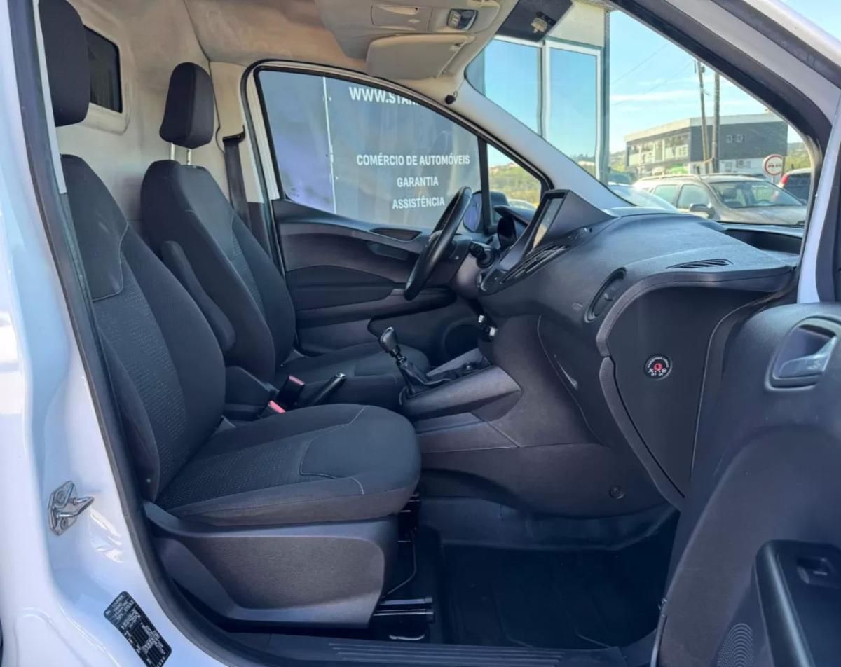 ford-transit-courier-2019-diesel-1499cc