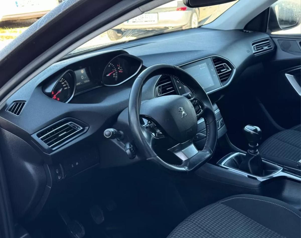 peugeot-308-2019-diesel-1499cc