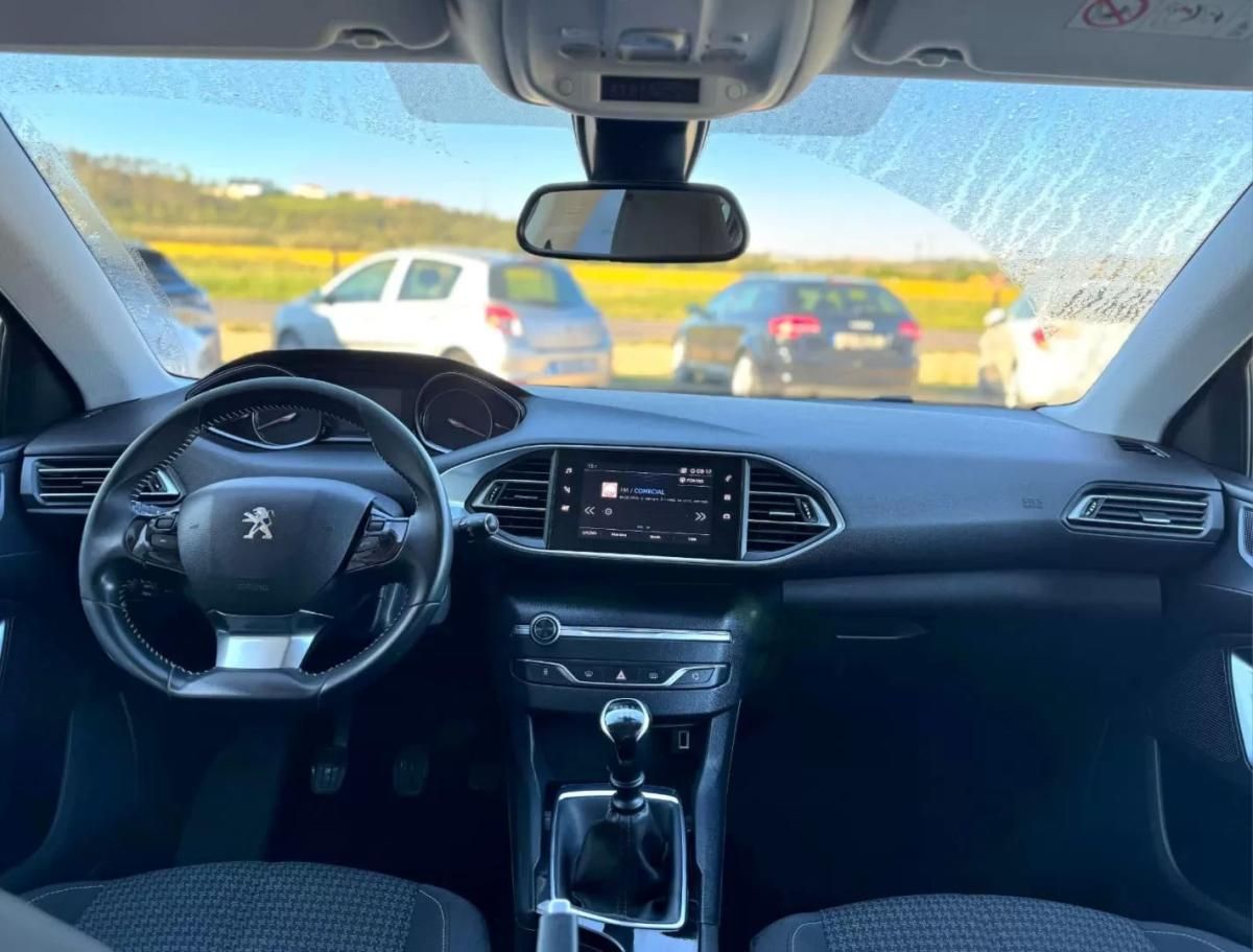 peugeot-308-2019-diesel-1499cc