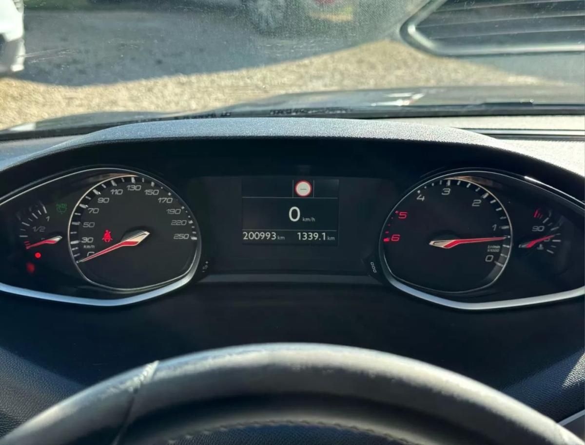 peugeot-308-2019-diesel-1499cc
