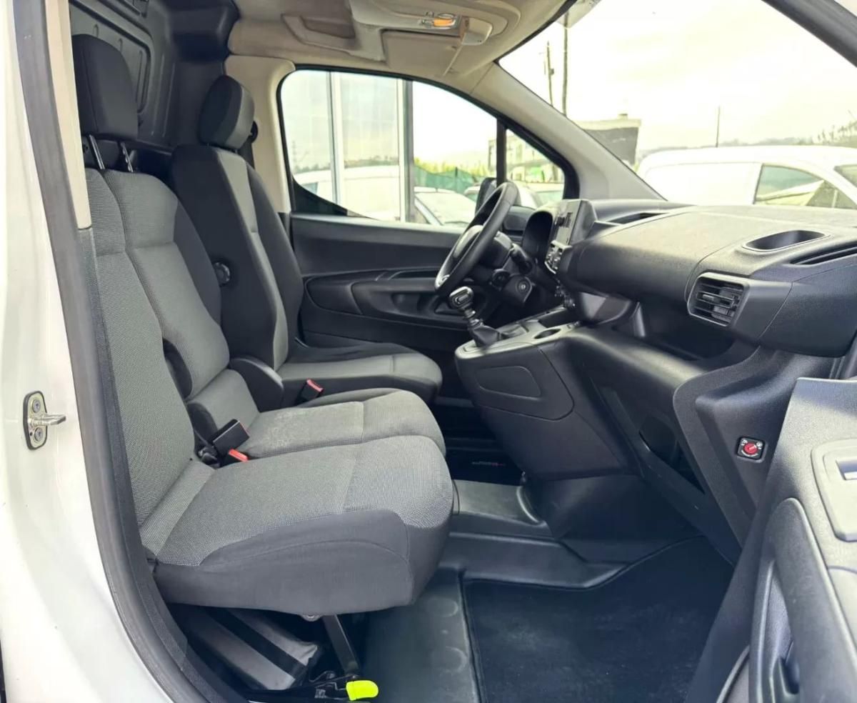 citroen-berlingo-2022-diesel-1499cc