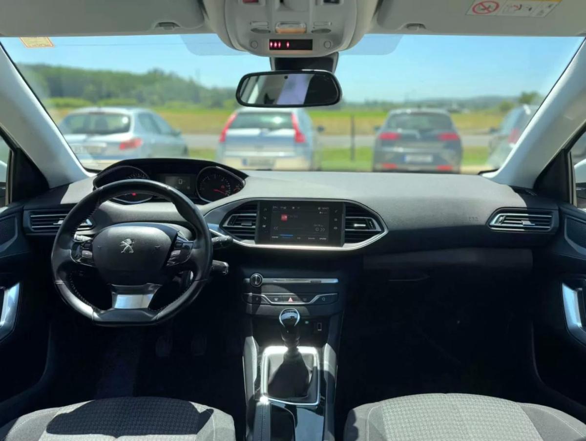 peugeot-308-2019-diesel-1499cc