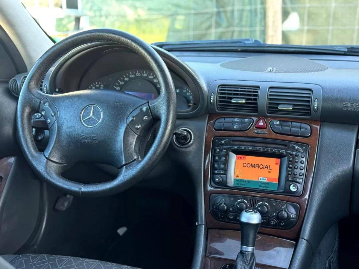mercedes-benz-classe-c-2004-diesel-2685cc