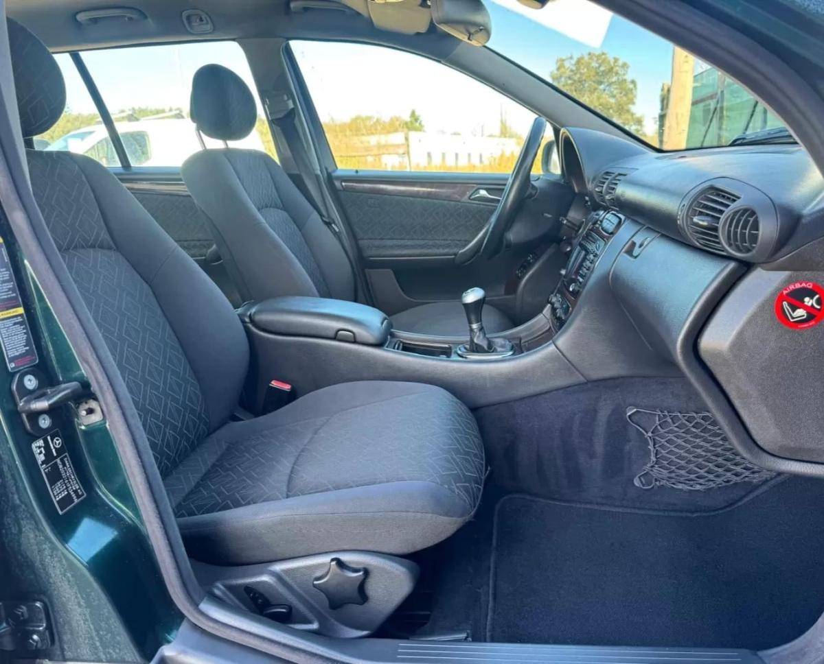 mercedes-benz-classe-c-2004-diesel-2685cc