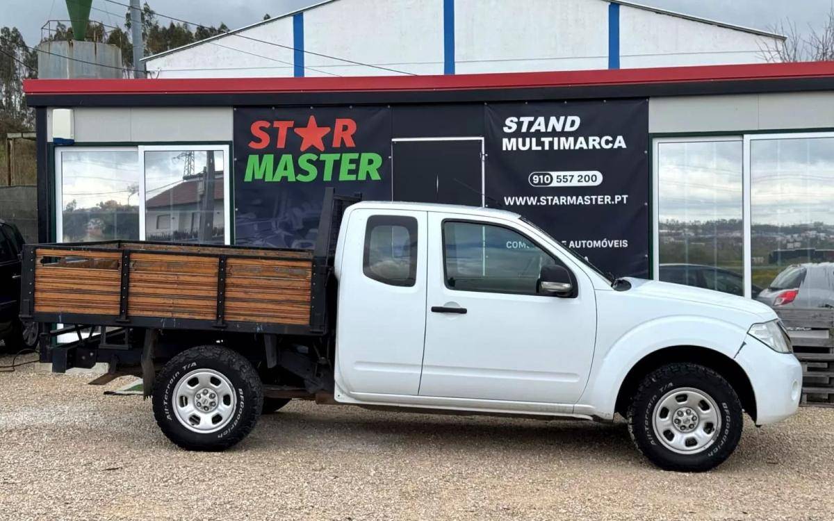 nissan-np300-navara-2011-diesel-2488cc
