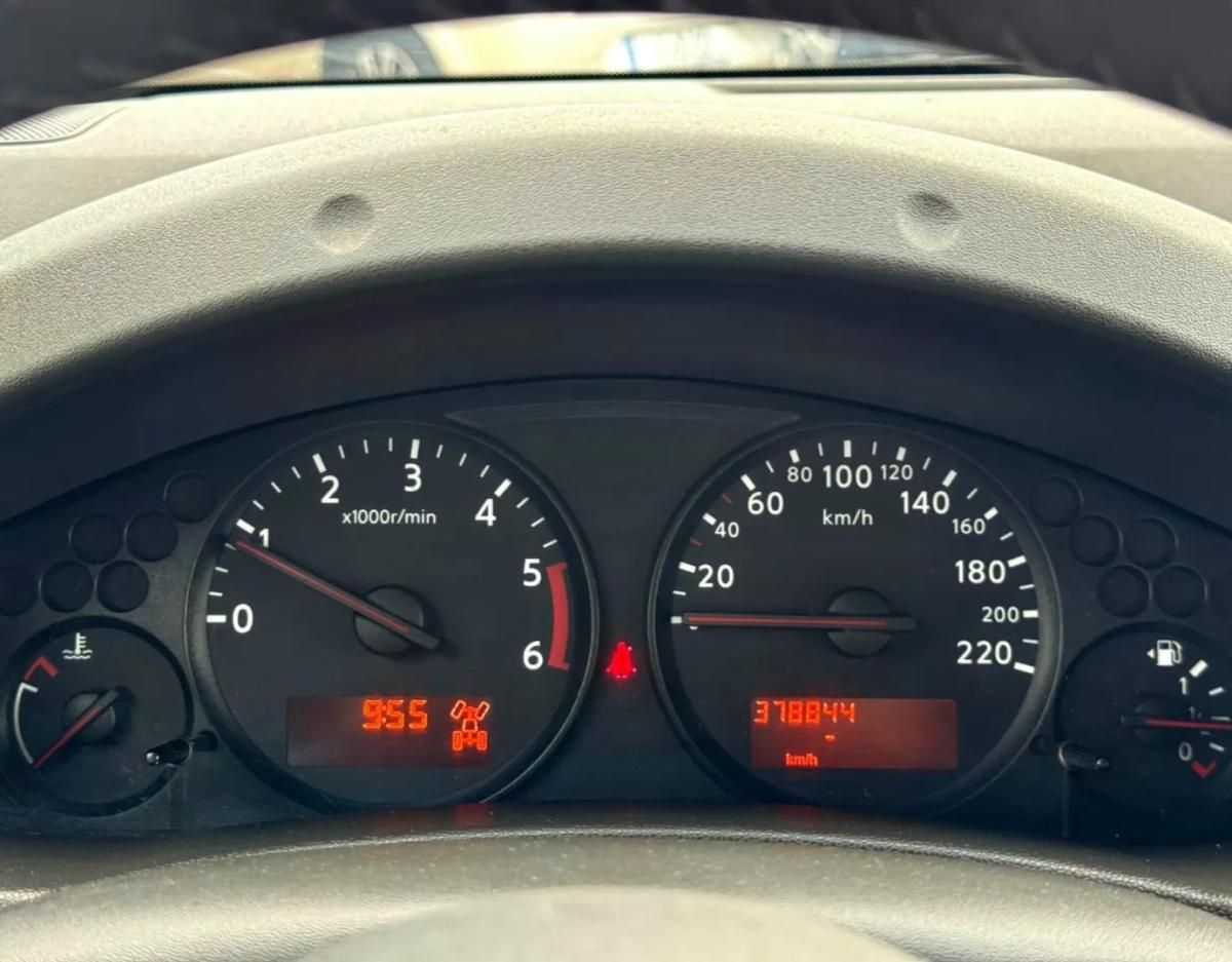nissan-np300-navara-2011-diesel-2488cc