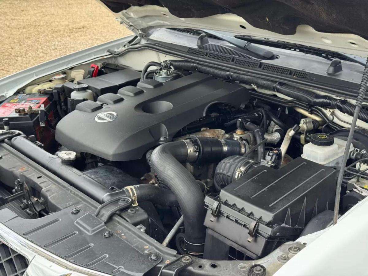 nissan-np300-navara-2011-diesel-2488cc