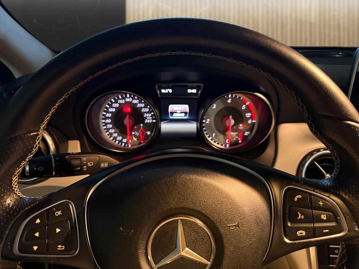 mercedes-benz-gla-200-cdi-2016-diesel-2143cc