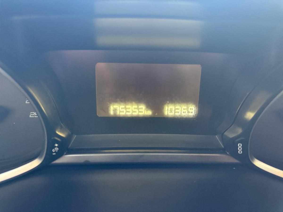 peugeot-308-1-6-bluehdi-fap-2017-diesel-1560cc