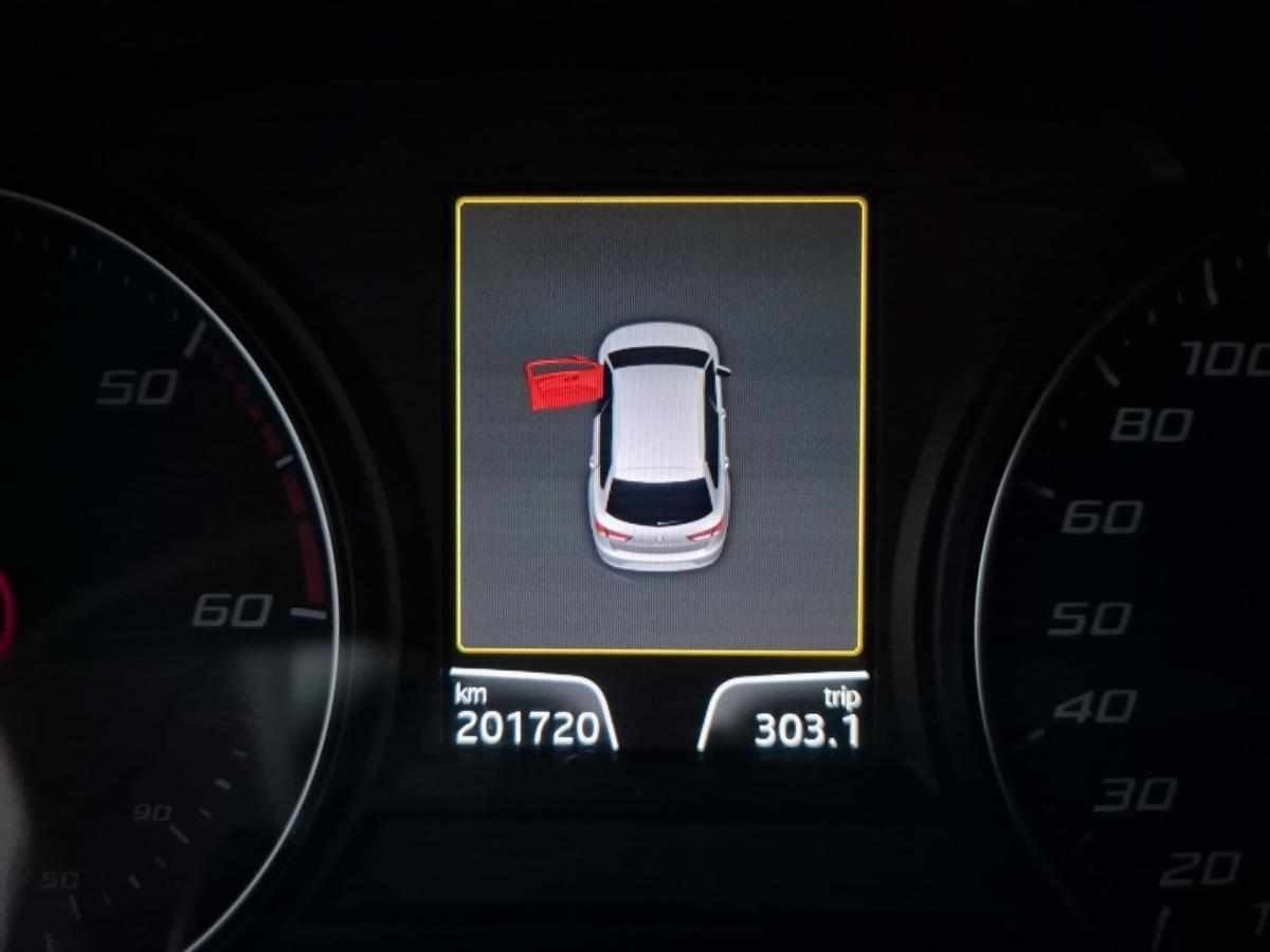 seat-leon-1-6-tdi-ecomotive-2014-diesel-1598cc