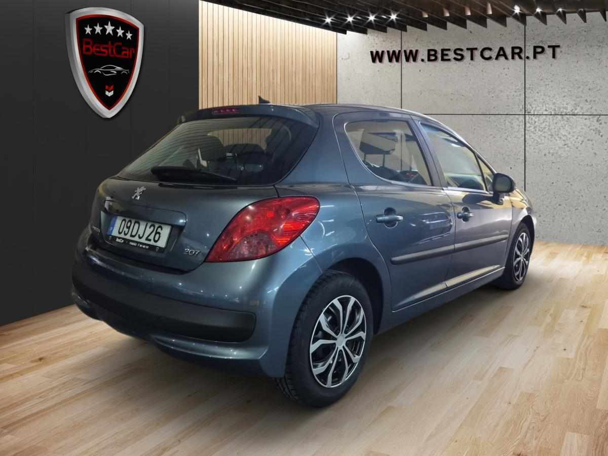 peugeot-207-1-4-hdi-2007-diesel-1398cc
