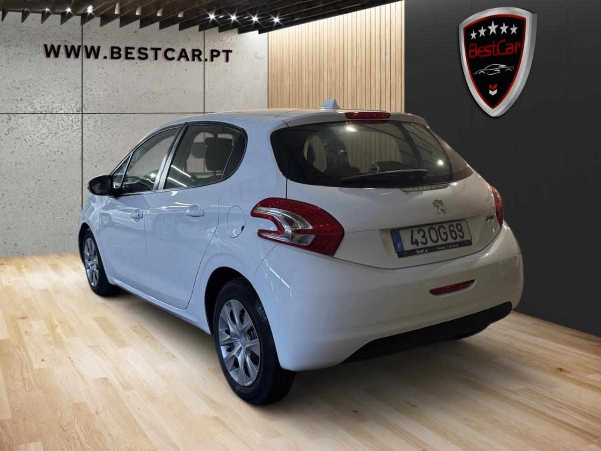 peugeot-208-1-4-e-hdi-2013-diesel-1398cc