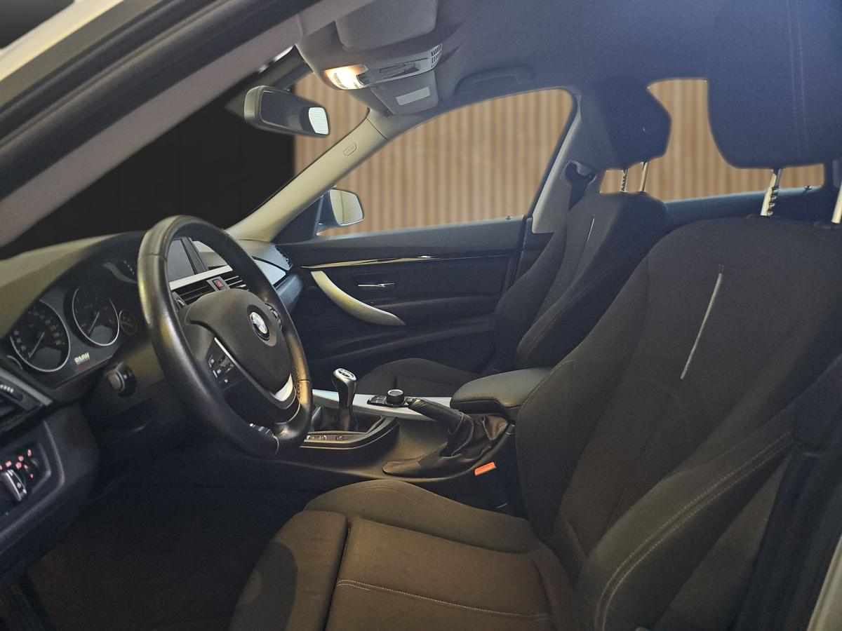 bmw-serie-3-318d-2015-diesel-1995cc