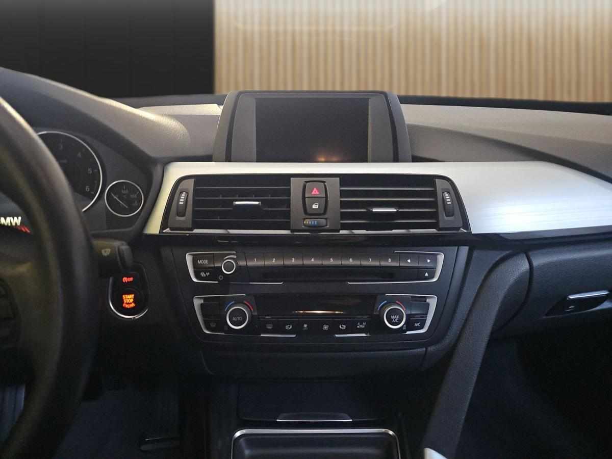 bmw-serie-3-318d-2015-diesel-1995cc