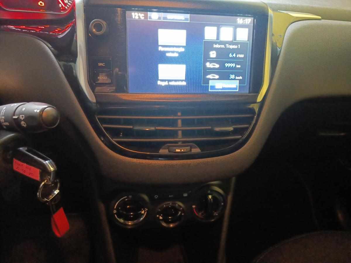 peugeot-208-1-2-vti-2013-gasolina-1199cc