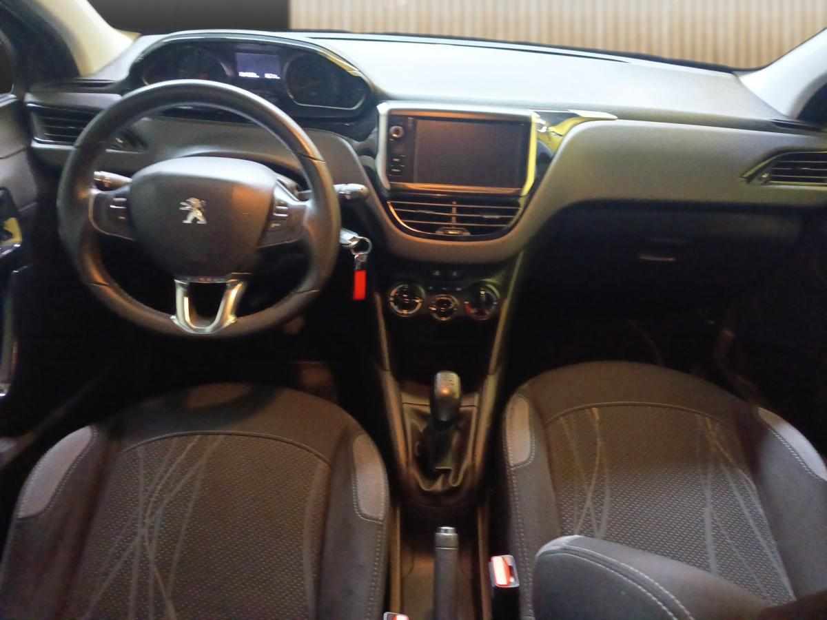 peugeot-208-1-2-vti-2013-gasolina-1199cc