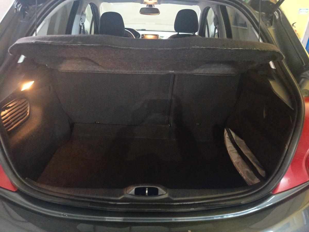 peugeot-208-1-2-vti-2013-gasolina-1199cc