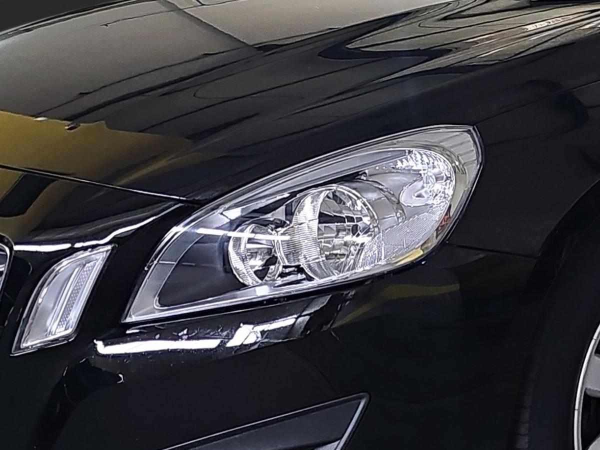 volvo-v60-d2-1-6-2011-diesel-1560cc