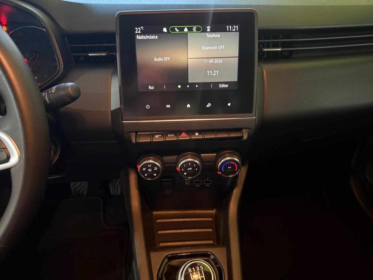 renault-clio-1-0-tce-2023-gasolina-999cc