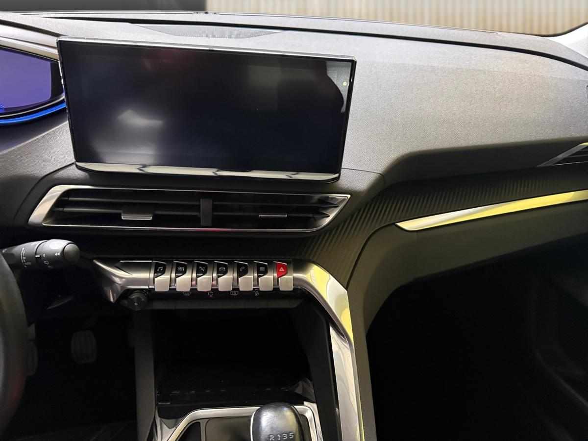 peugeot-3008-1-5-bluehdi-2022-diesel-1499cc