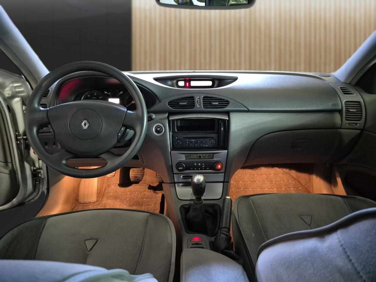 renault-laguna-1-9-dci-2003-diesel-1870cc