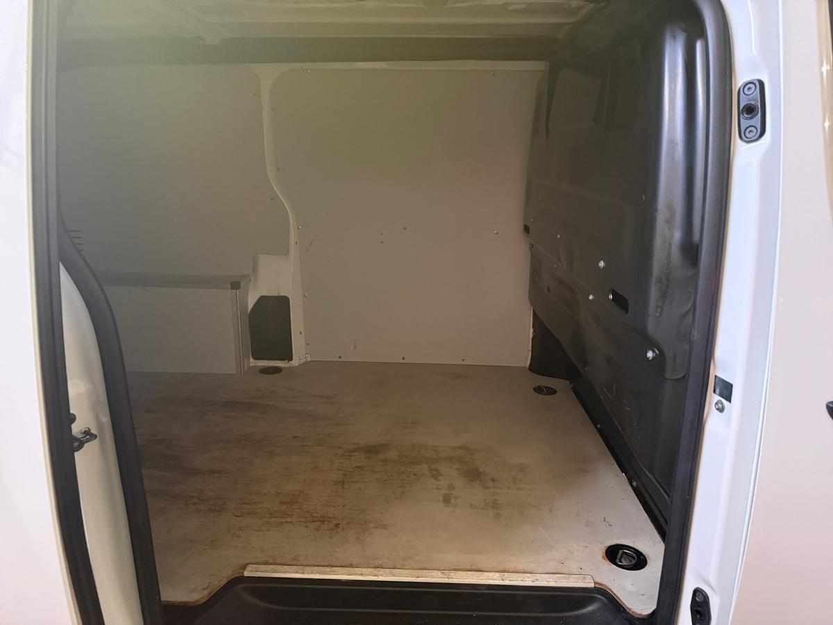 peugeot-expert-2-0-bluehdi-2017-diesel-1997cc