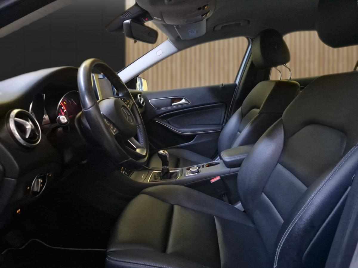 mercedes-benz-gla-180-cdi-2017-diesel-1461cc
