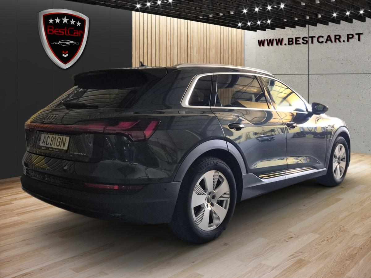 audi-e-tron-55-quattro-2020-eletrico