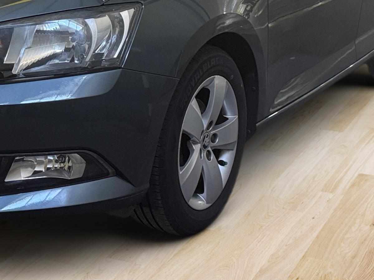 skoda-fabia-1-0-mpi-2016-gasolina-999cc