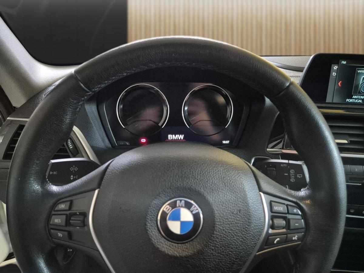 bmw-serie-1-118d-2-0-2017-diesel-1995cc