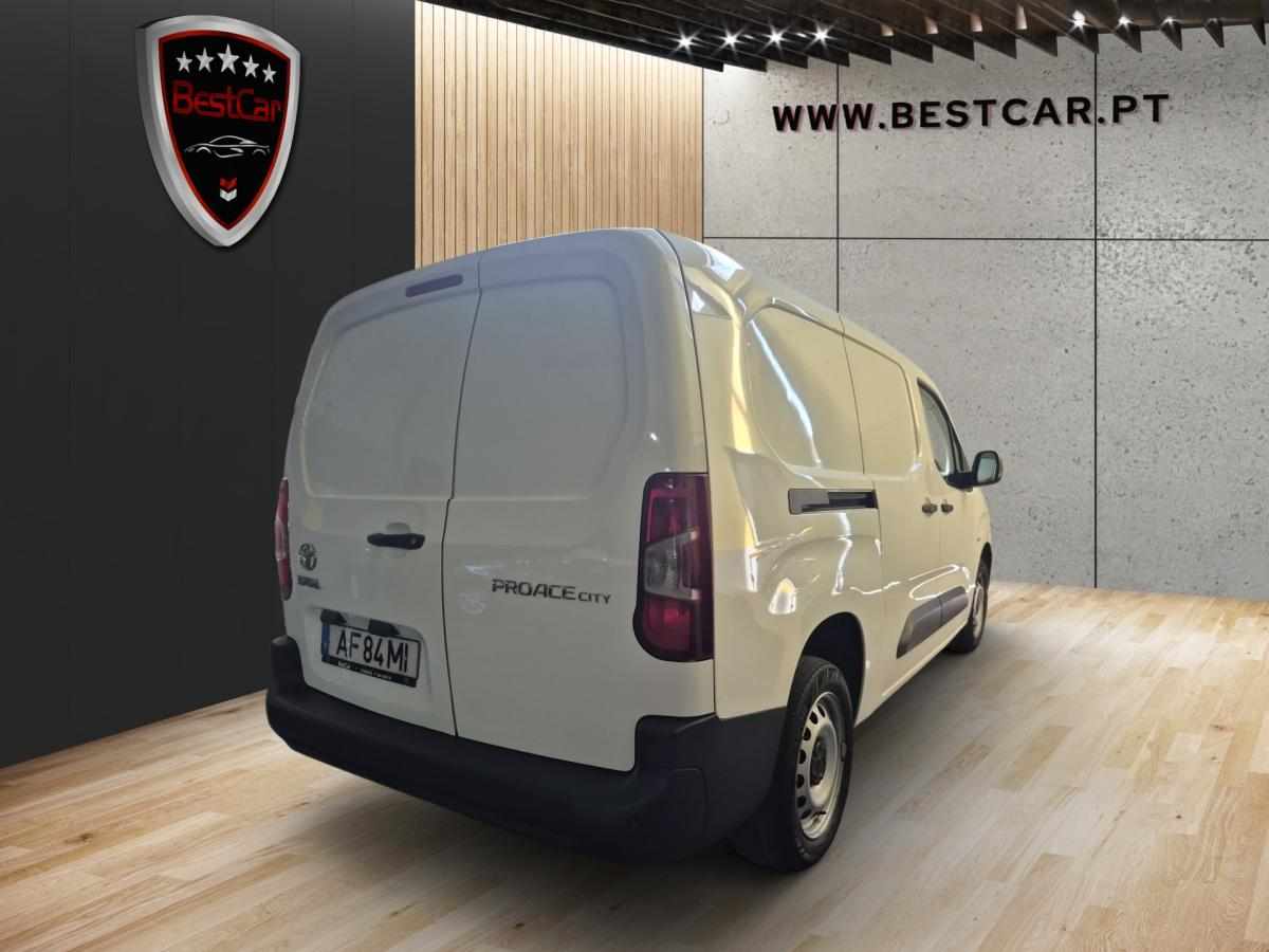 toyota-proace-city-1-5-102cv-2021-diesel-1499cc