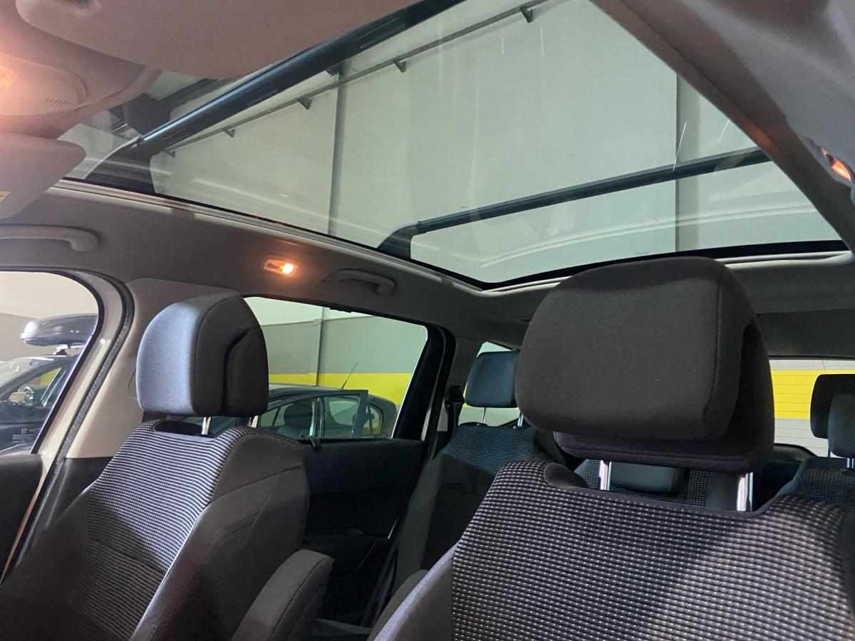 peugeot-5008-1-6-e-hdi-fap-2014-diesel-1560cc