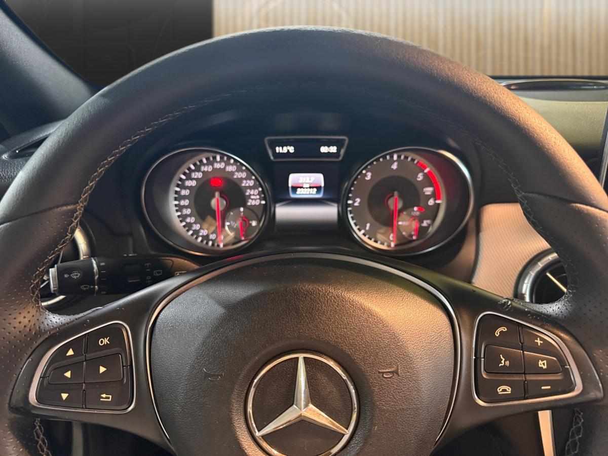 mercedes-benz-cla-180-d-blueefficiency-shooting-brake-2016-diesel-1461cc