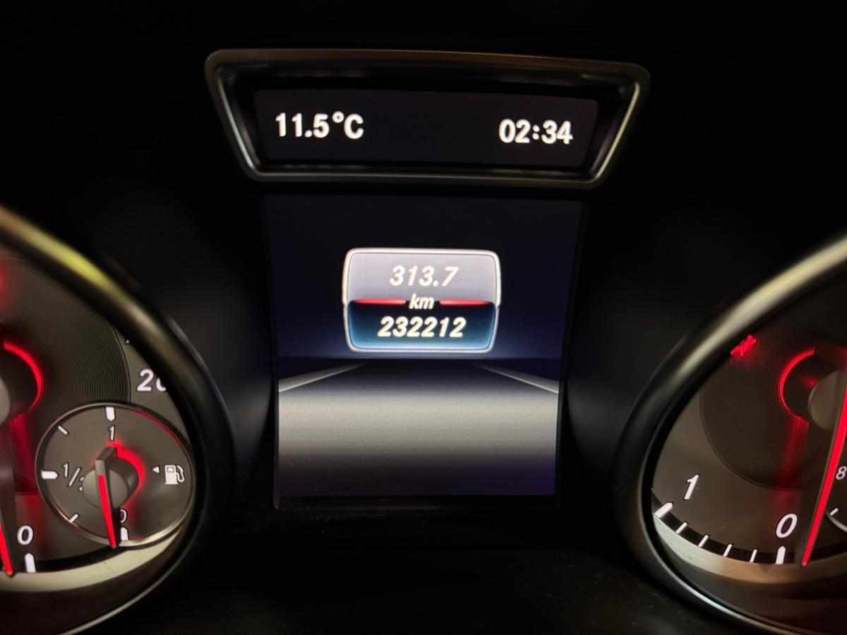 mercedes-benz-cla-180-d-blueefficiency-shooting-brake-2016-diesel-1461cc