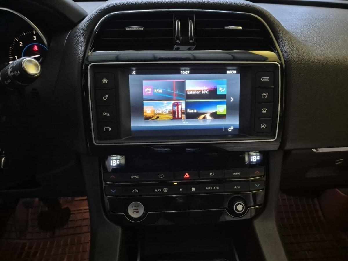 jaguar-f-pace-20d-2016-diesel-1999cc