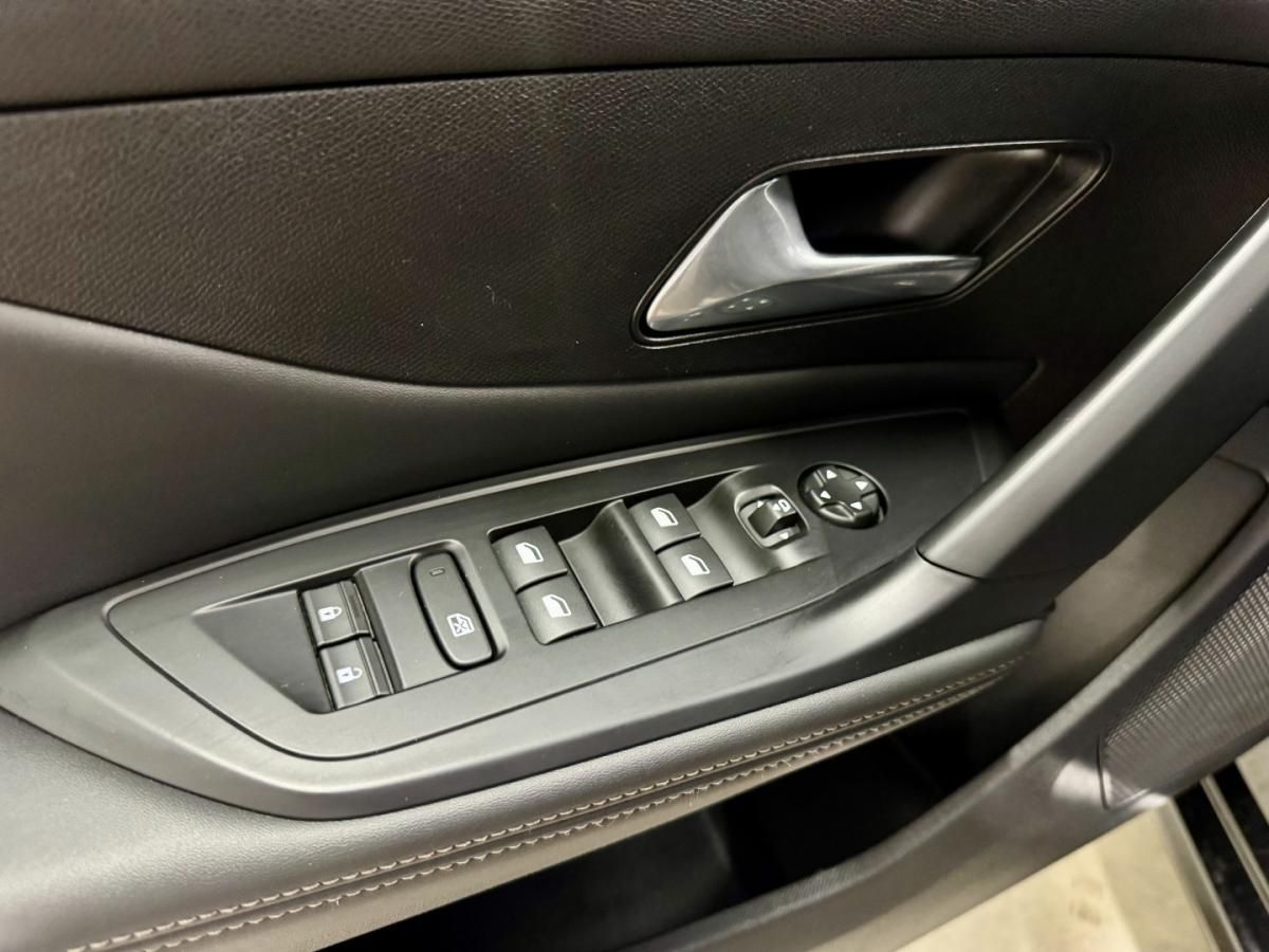 peugeot-308-2019-gasolina-1199cc