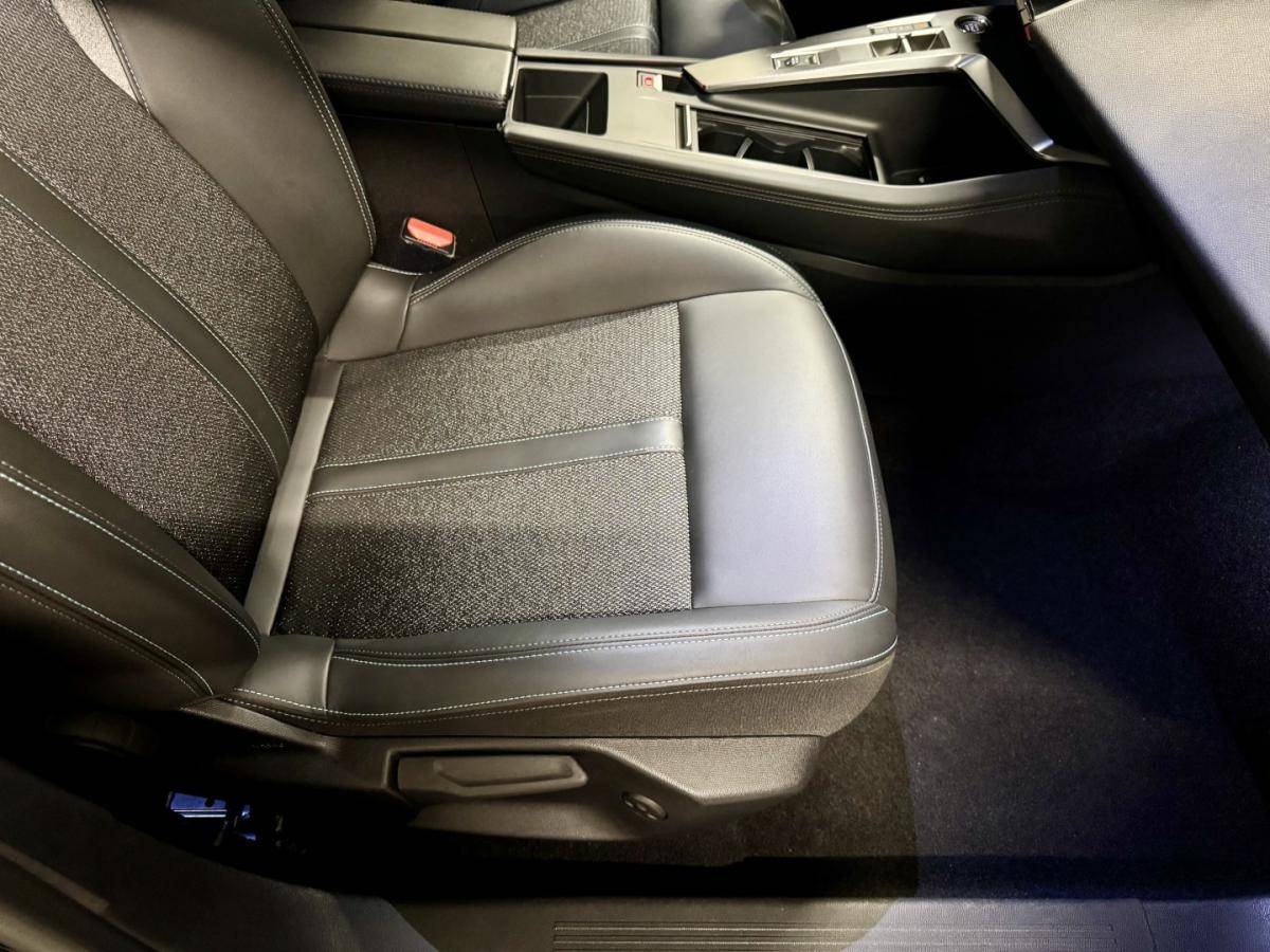 peugeot-308-2019-gasolina-1199cc
