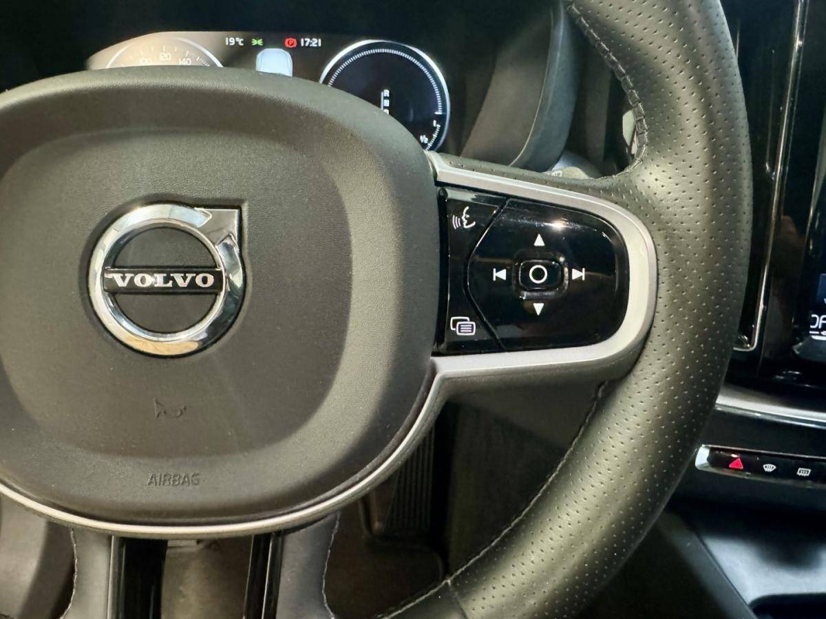 volvo-xc60-2019-hibrido-1969cc