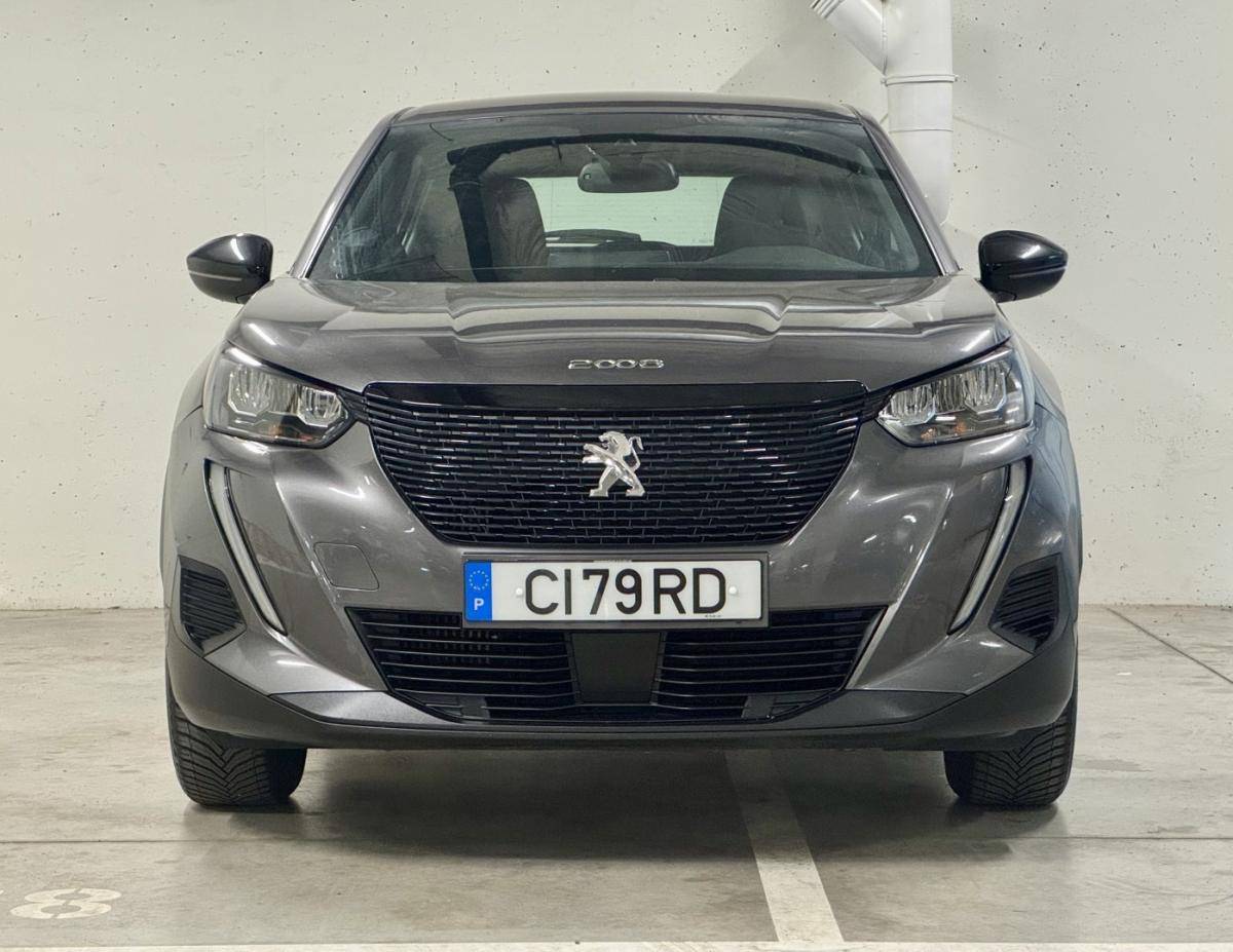peugeot-2008-2023-gasolina-1199cc