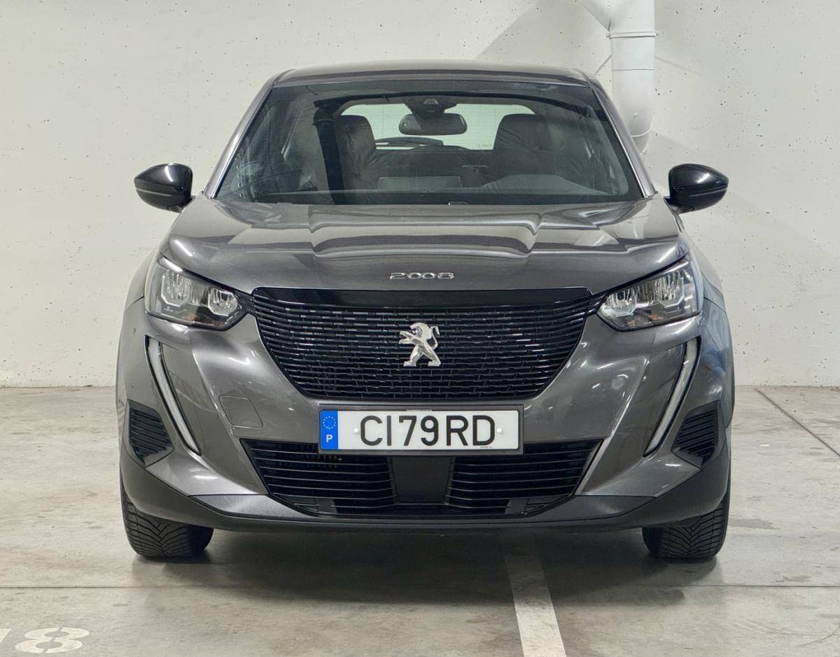 peugeot-2008-2023-gasolina-1199cc