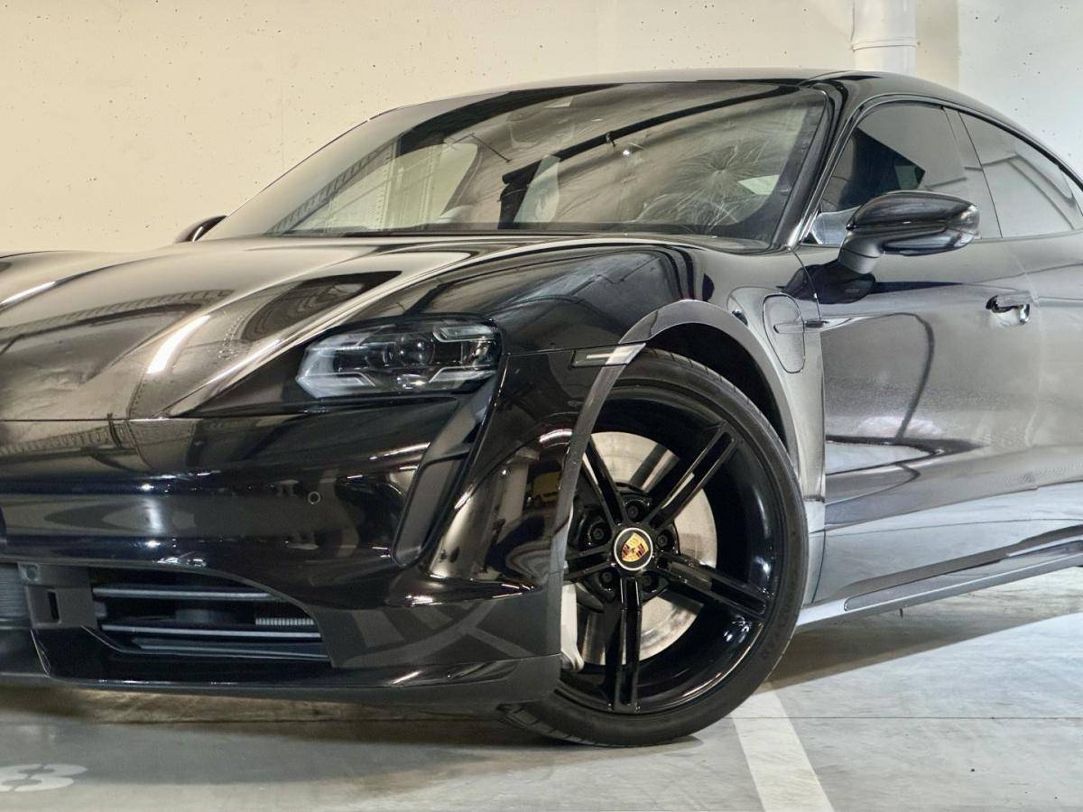 porsche-taycan-2020-eletrico-0cc