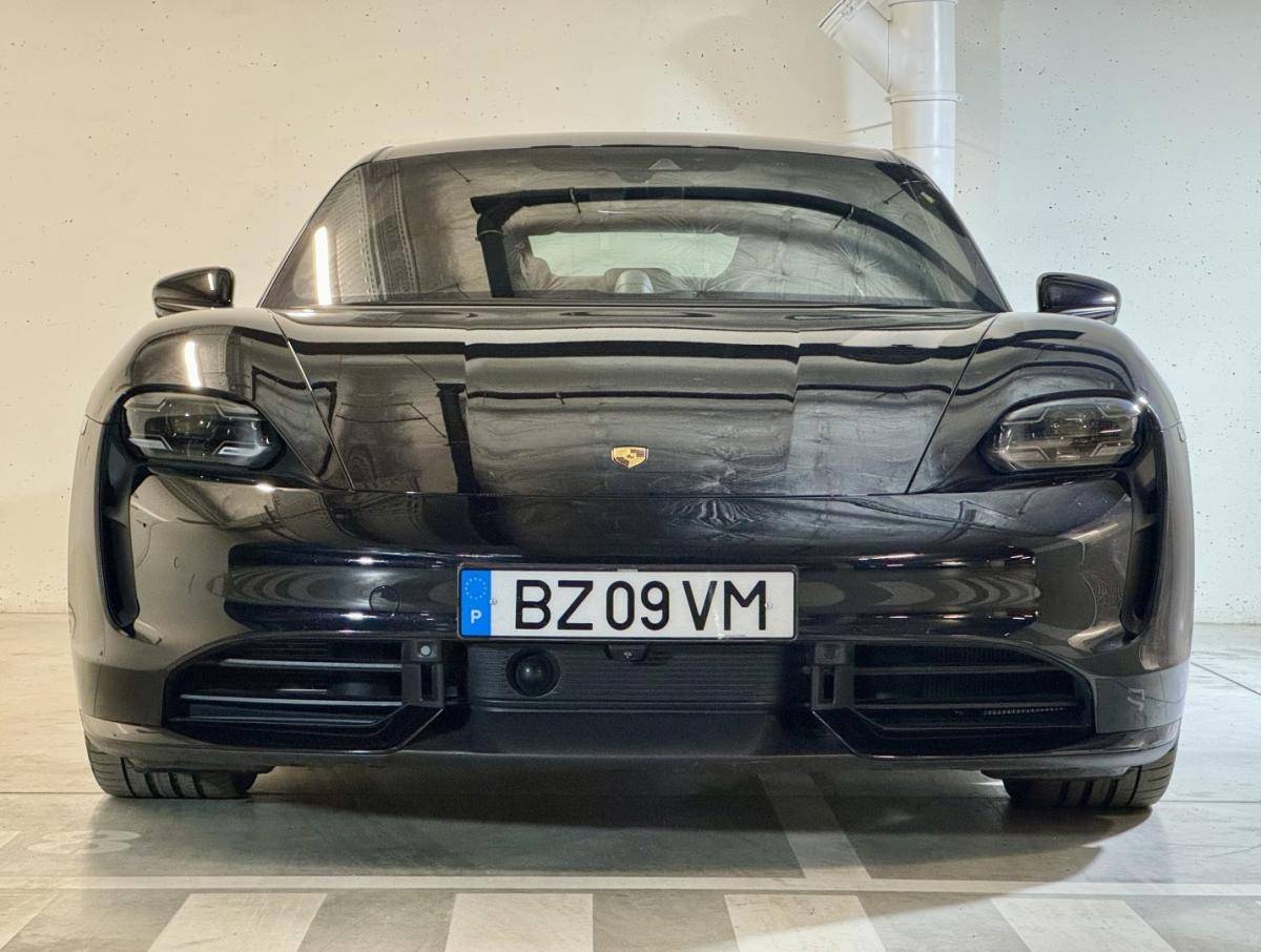 porsche-taycan-2020-eletrico-0cc