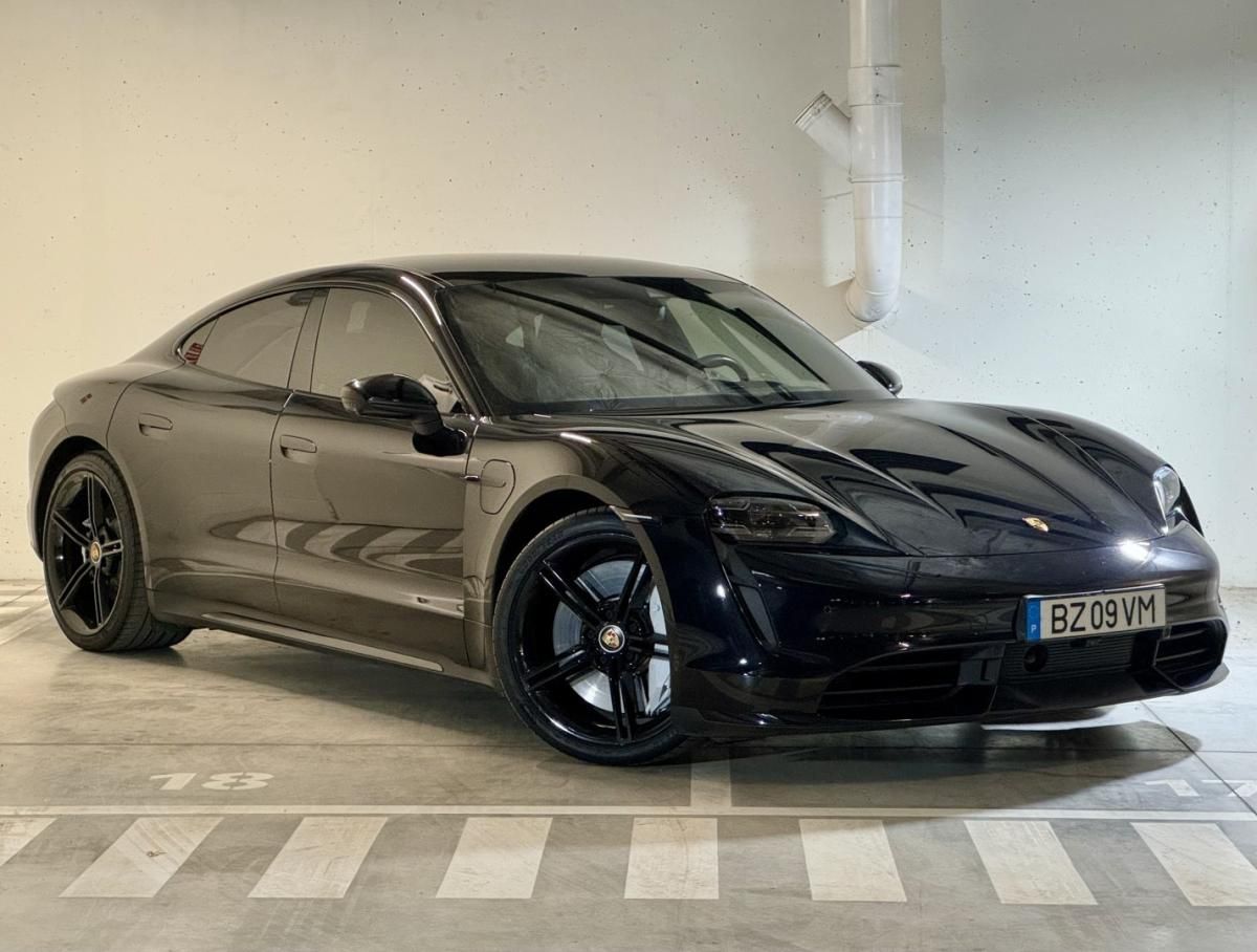 porsche-taycan-2020-eletrico-0cc