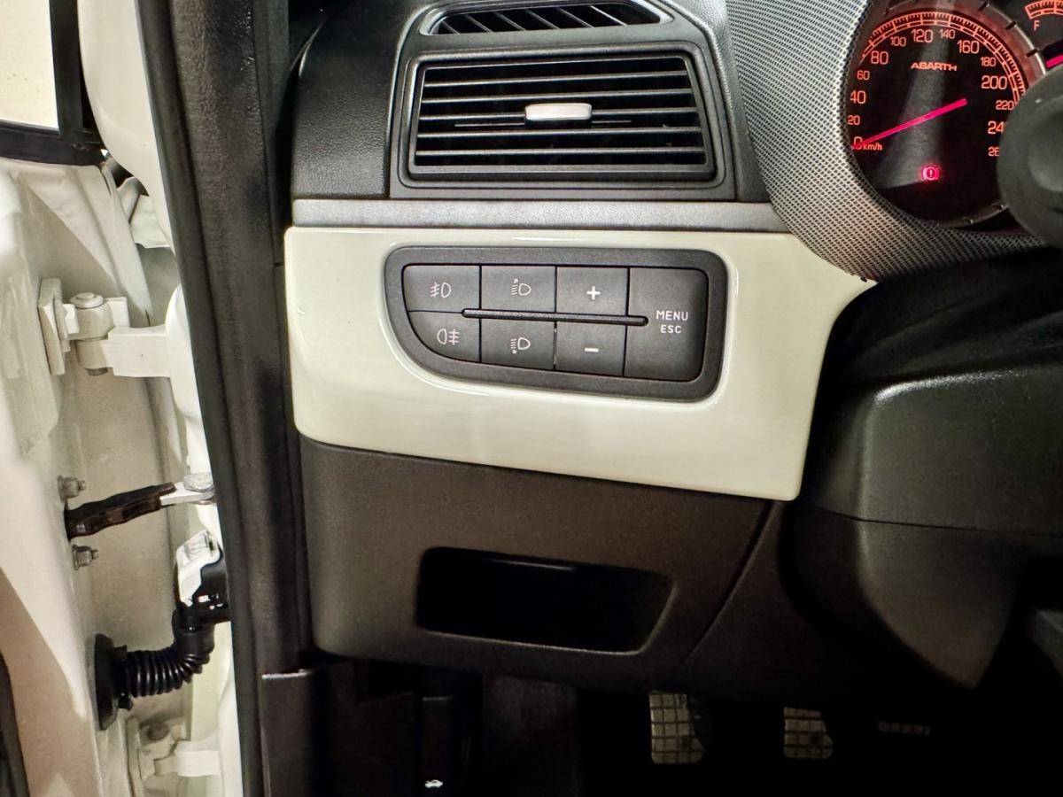 abarth-punto-2009-gasolina-1368cc