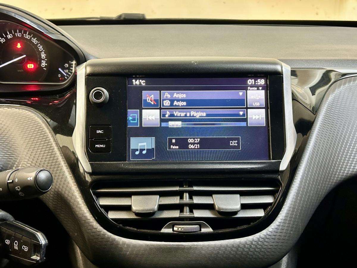 peugeot-208-2017-gasolina-1199cc