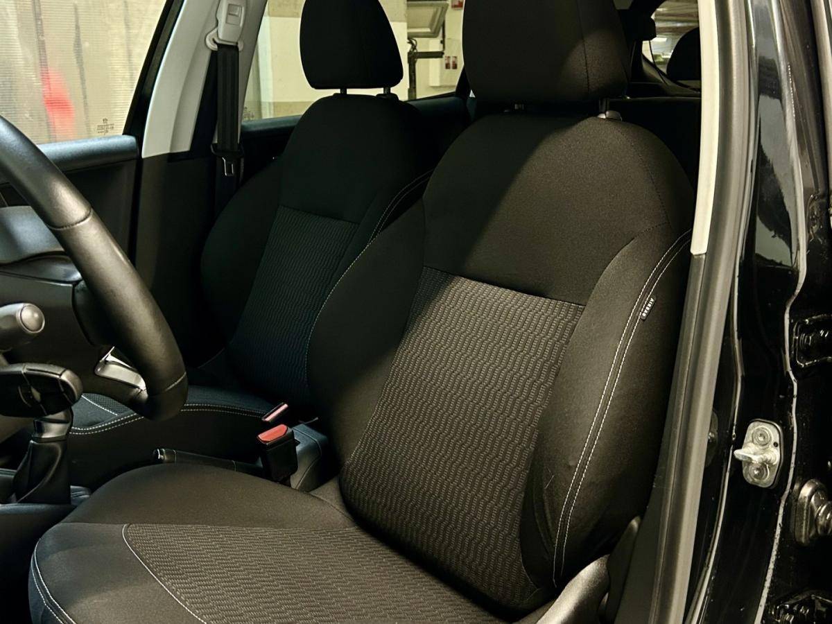 peugeot-208-2017-gasolina-1199cc