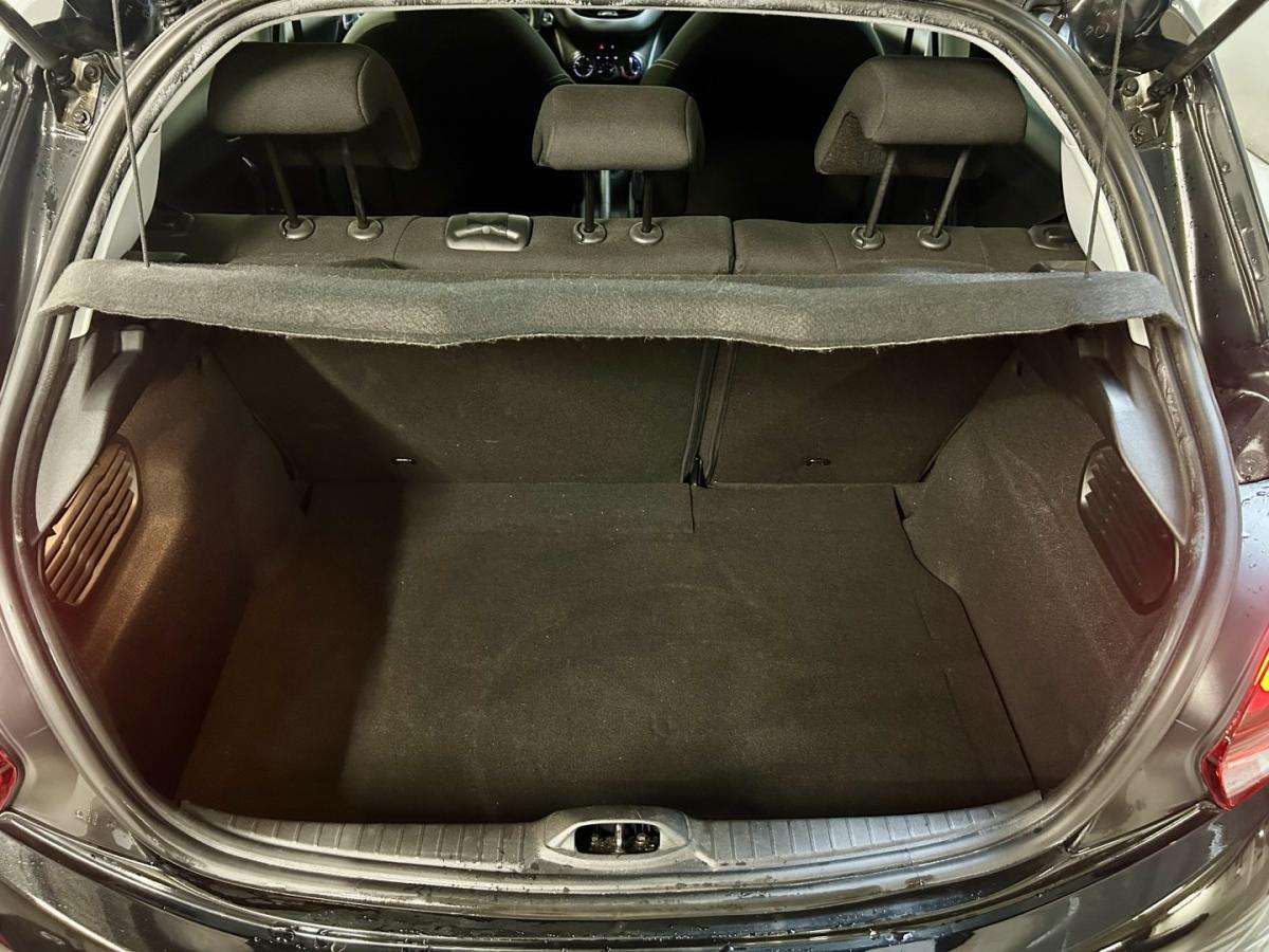 peugeot-208-2017-gasolina-1199cc